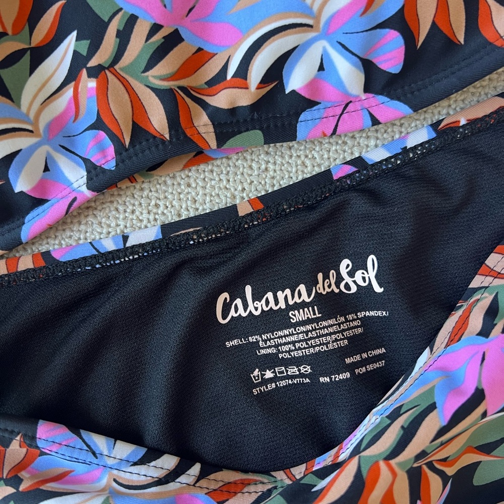 Cabana del Sol Floral Tropical Bikini Set - Picture 2 of 4